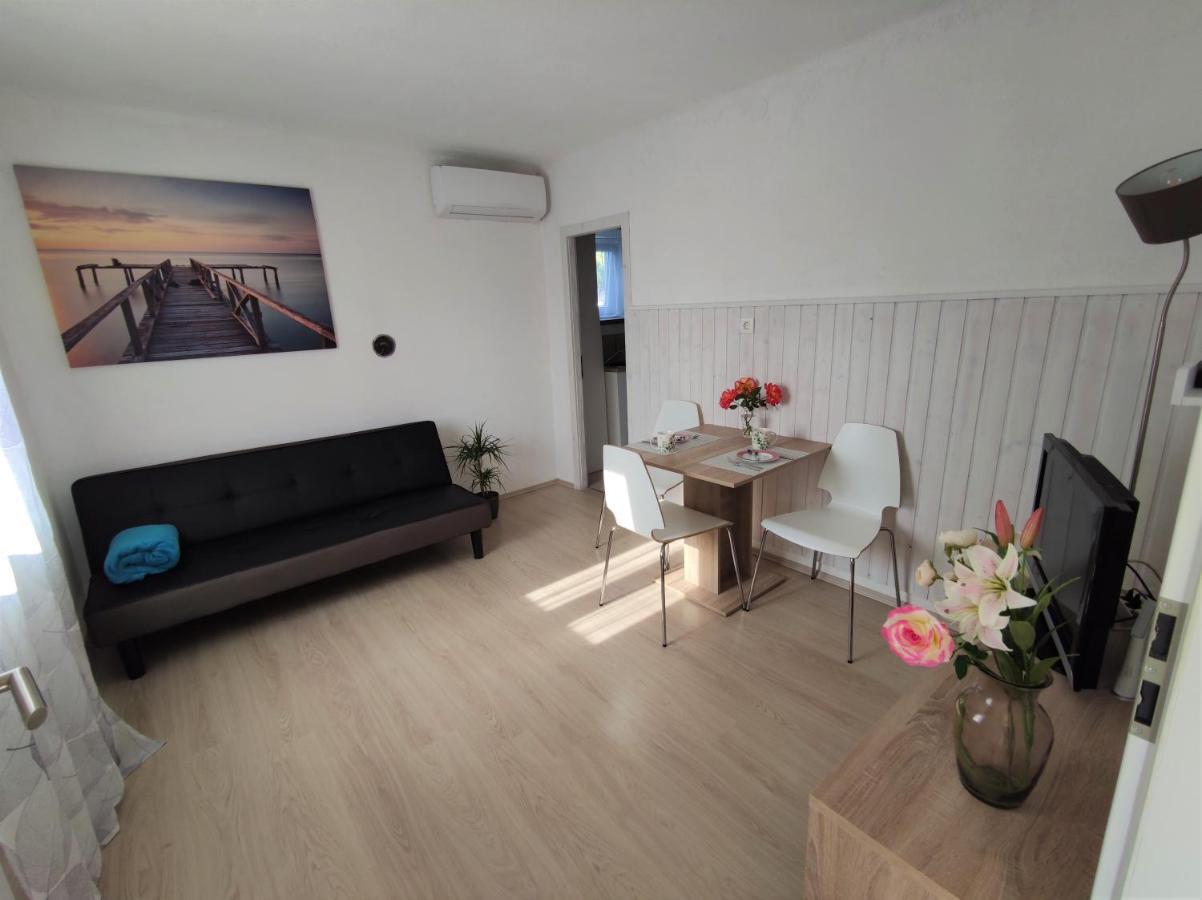 Apartman Josip Garica Екстериор снимка